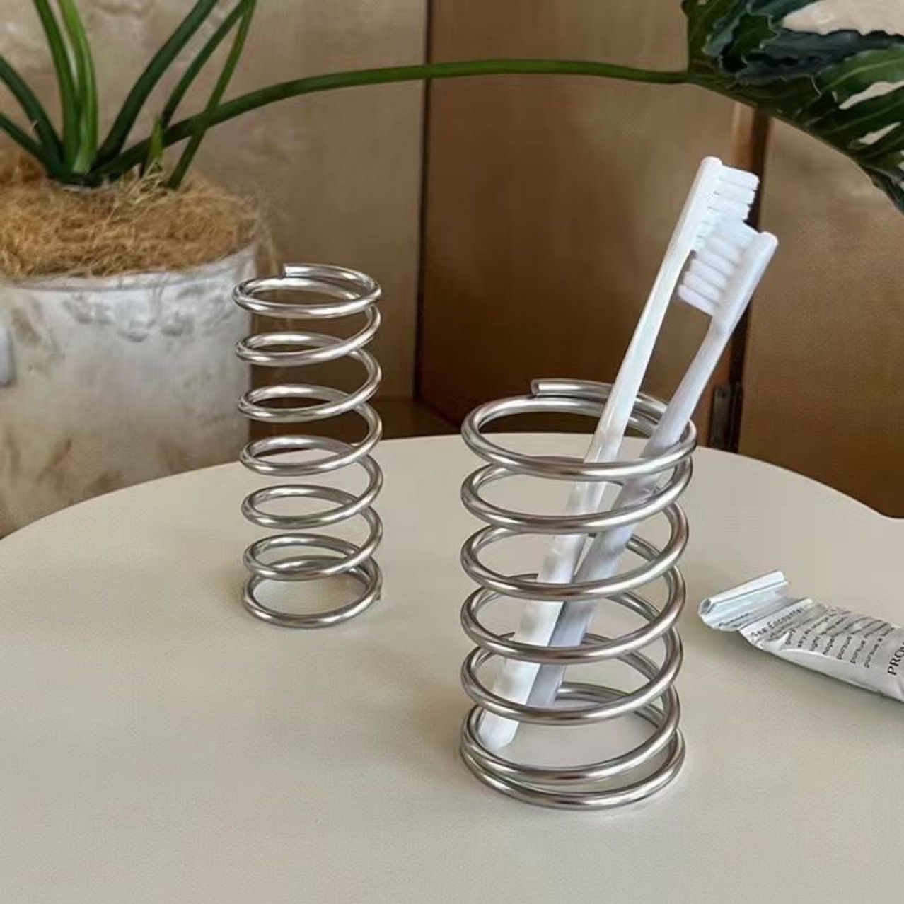 Держатель для зубных щеток из  – обзор и цена Home Bathroom Gadgets